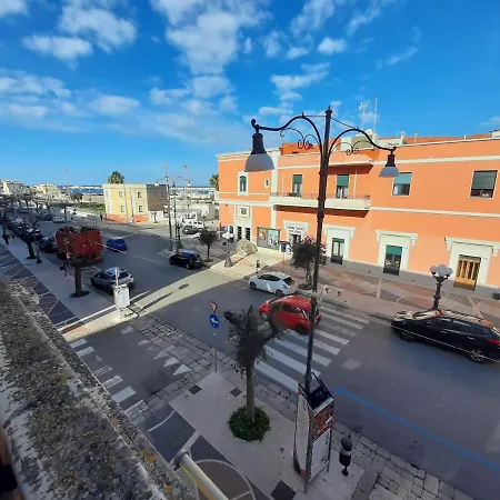 Palazzo Mongio 아파트호텔