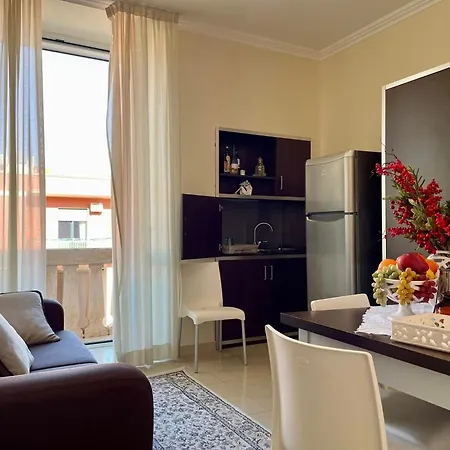 شقة فندقية Palazzo Mongio غالّيبولي