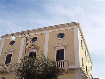 מלון דירות Palazzo Mongio גאליפולי