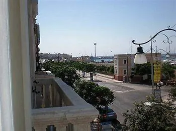 Ξενοδοχείο με διαμερίσματα Palazzo Mongio 3*