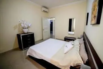 מלון דירות Palazzo Mongio 2*