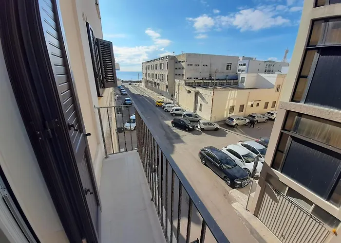 Palazzo Mongio Aparthotel 3*